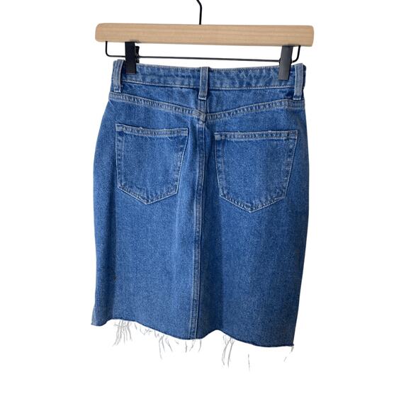 H&M Denim Above Knee Denimcore Y2K Modest Raw Hem Medium Wash Skirt - Picture 6 of 7